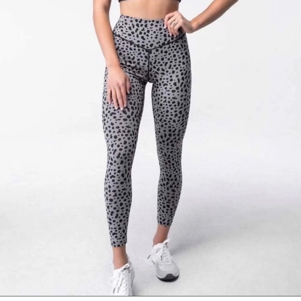 Balance Athletica Gray and Black Patterned Leggings